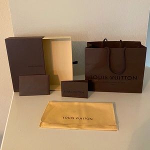 Louis Vuitton Zippy Wallet Organizer Box Set